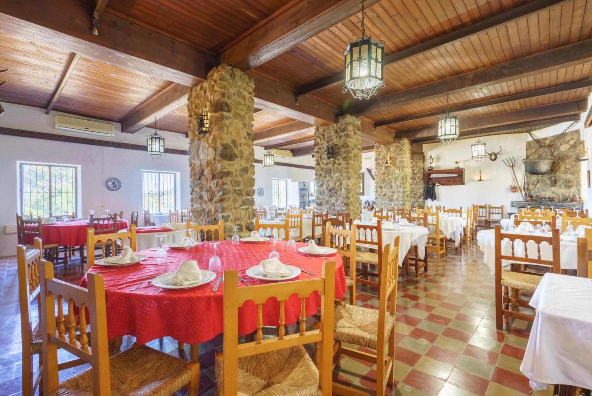 Venta Del Alto Hotel Las Cumbres By Vivere Stays El Garrobo Ngoại thất bức ảnh